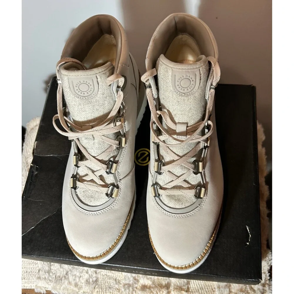 Cole Haan GrandExplore‎ Waterproof Hiking Boots Beige Leather W22602 Womens 8.5B